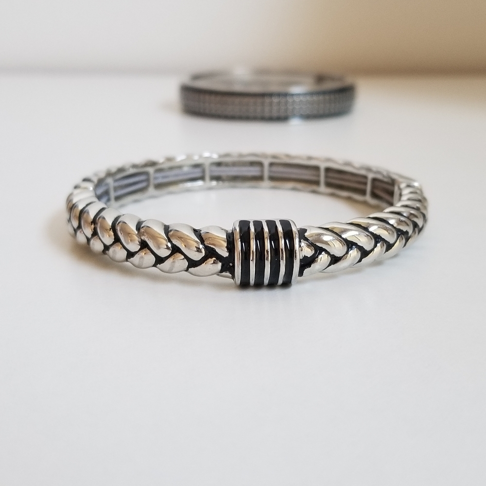 4 for $15 LIA SOPHIA STRETCH BRACELETS MEDIUM - Picture 4 of 5